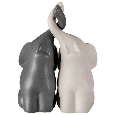 European Couple Figurine Ornament for Wine Cabinet and Home Decoration