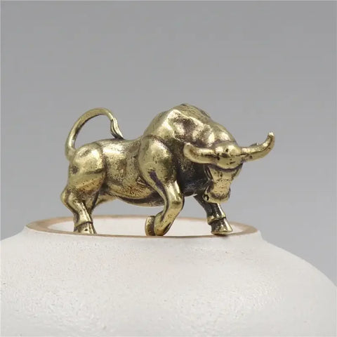 Vintage Brass Bull Keychain Zodiac Animal Copper Pendant Home Accessory